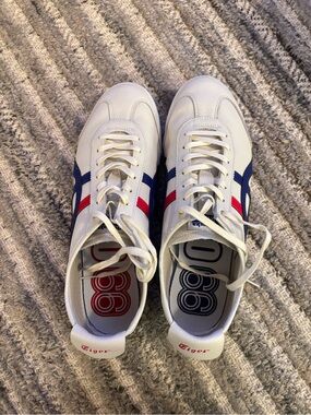 Onitsuka Tiger | Men’s Mexico 66 | White Leather Sneakers with Blue & Red Stripe